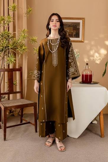 Women dress